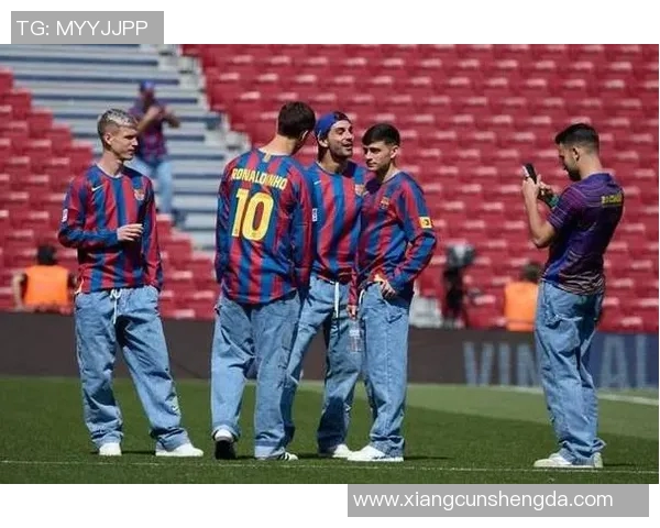 八月二十二日足球明星生日庆祝活动精彩纷呈球迷齐聚共贺传奇球员辉煌岁月